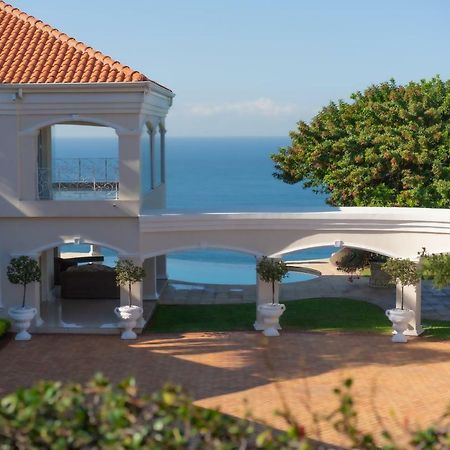 Luxury Beach Apartments Amanzimtoti Buitenkant foto