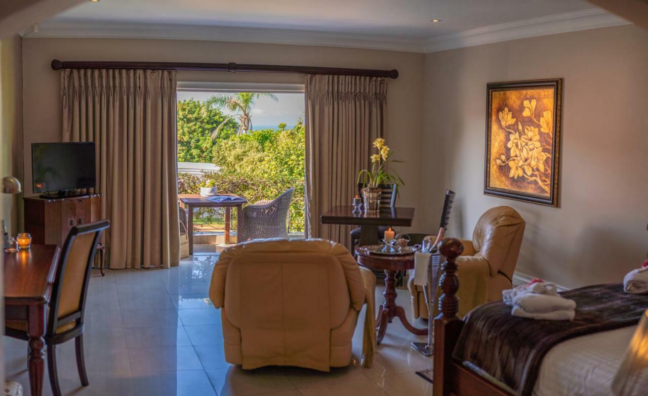 Luxury Beach Apartments Amanzimtoti Buitenkant foto