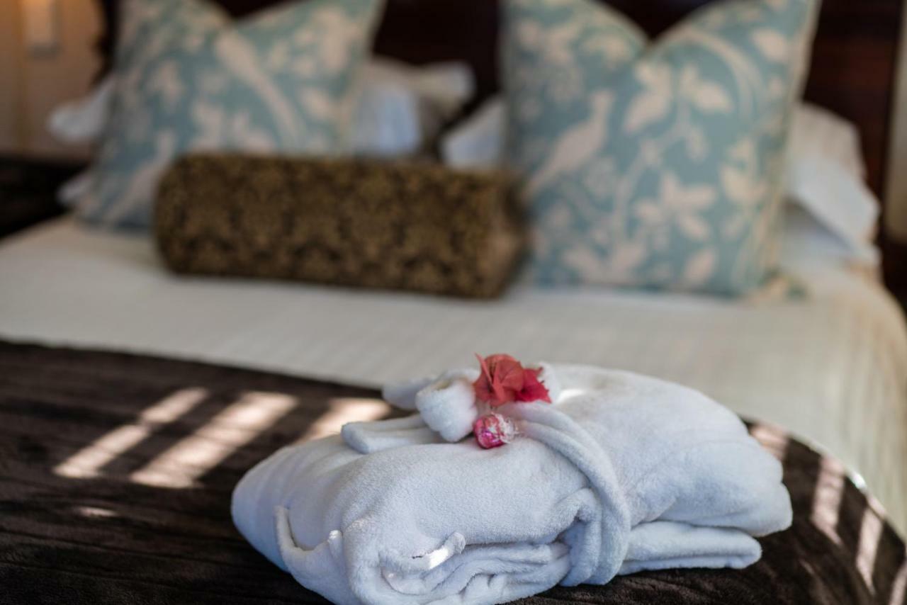 Luxury Beach Apartments Amanzimtoti Buitenkant foto