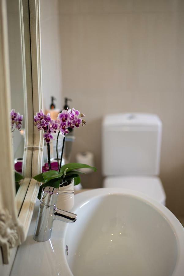 Luxury Beach Apartments Amanzimtoti Buitenkant foto